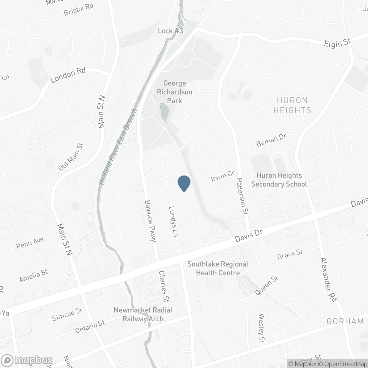105 BOLTON AVENUE, Newmarket, Ontario L3Y 2X3